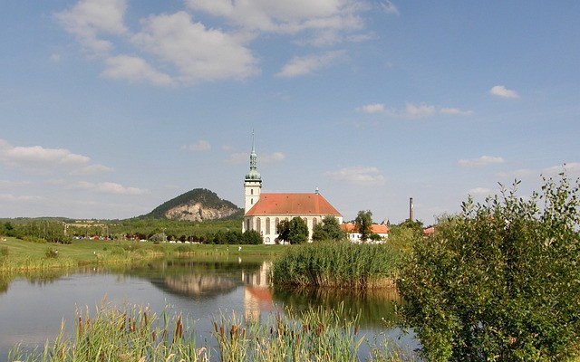 PODPOŘTE KULTURNÍ DĚNÍ V MALÝCH OBCÍCH A MĚSTECH.