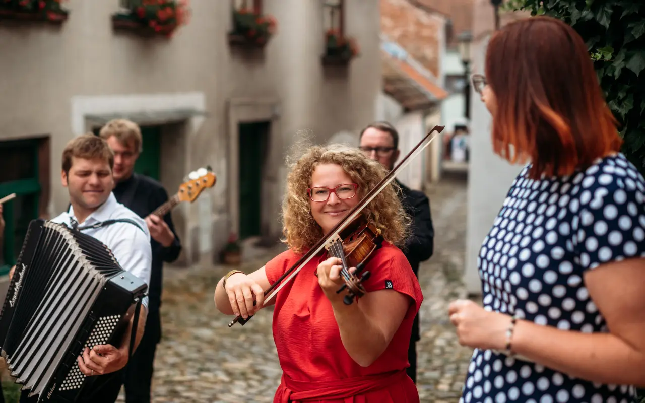 Podpořte natočení nové desky kapely Mackie Messer Klezmer Band