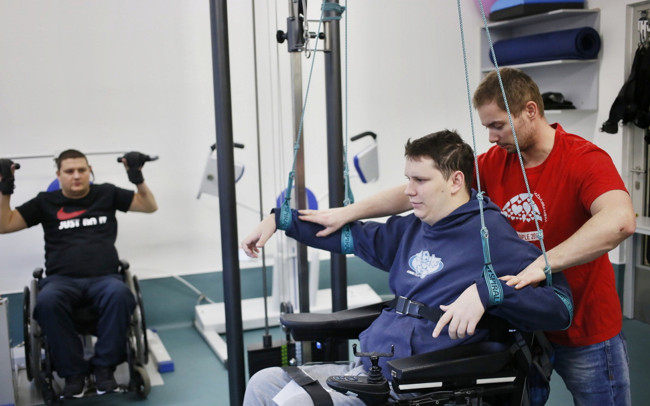 Život se změní ve vteřině! Centrum Paraple pomáhá lidem s poškozením míchy