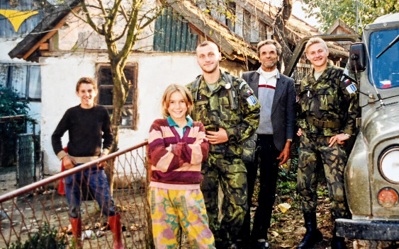 Složili jste se na neurorehabilitace pro válečného veterána, Standu