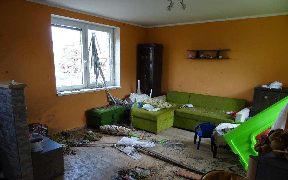 Pomoc pro babičku Dujsíkovou, které tornádo poničilo dům v Moravské Nové Vsi