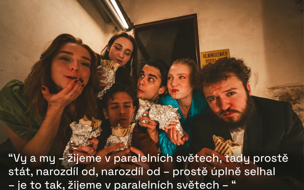 KAMPAK kolektiv: Podpořte vznik inscenace Černá voda!