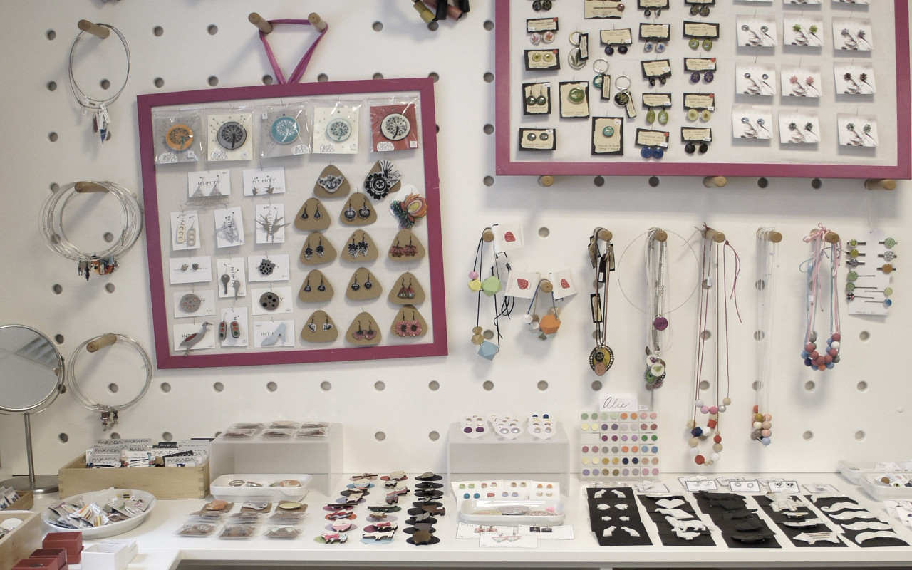 Podpořte prostřednictvím olomouckého Flop shopu české a slovenské designéry