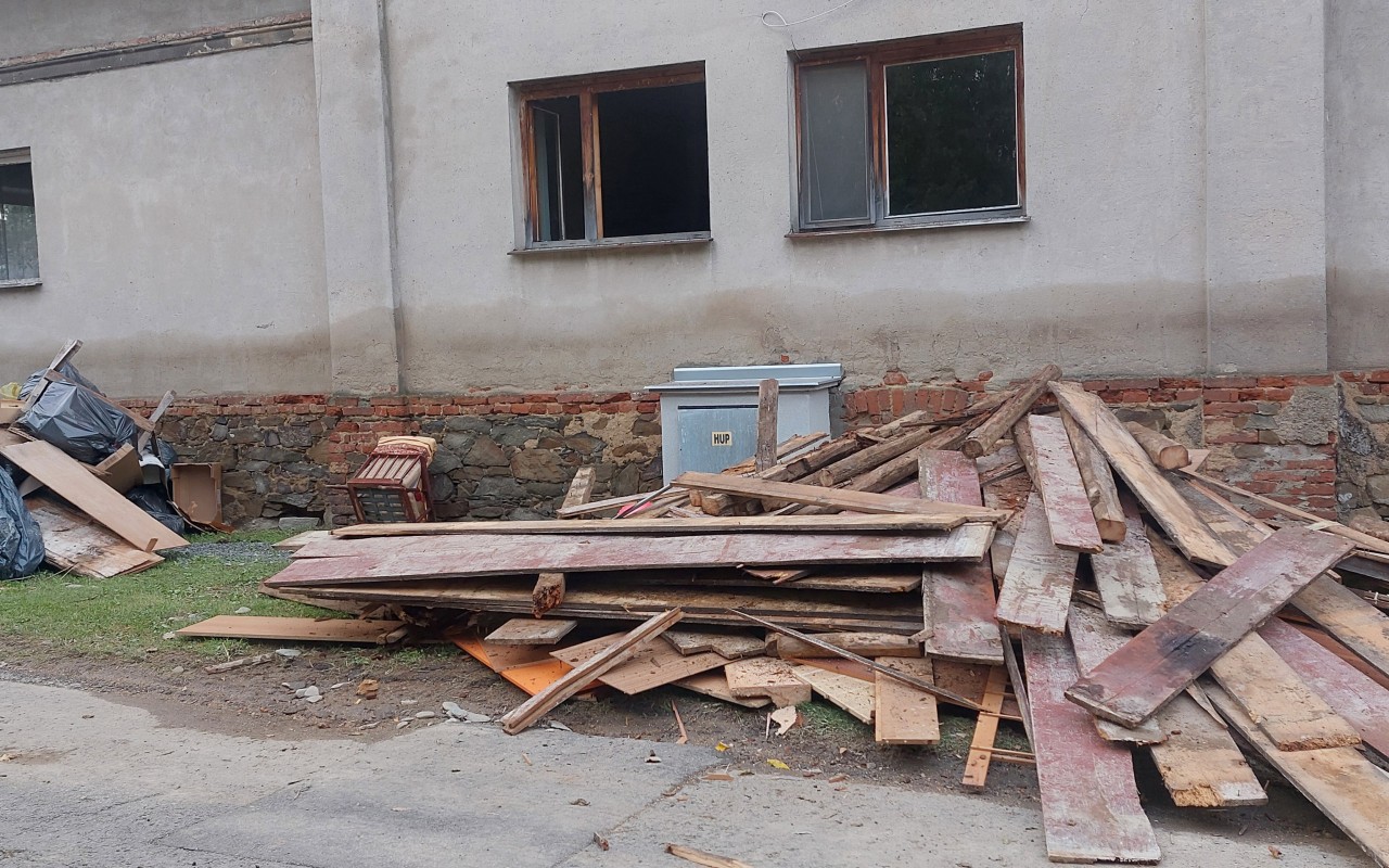 Pomohli jste opravit zaplavené bydlení pro rodiče