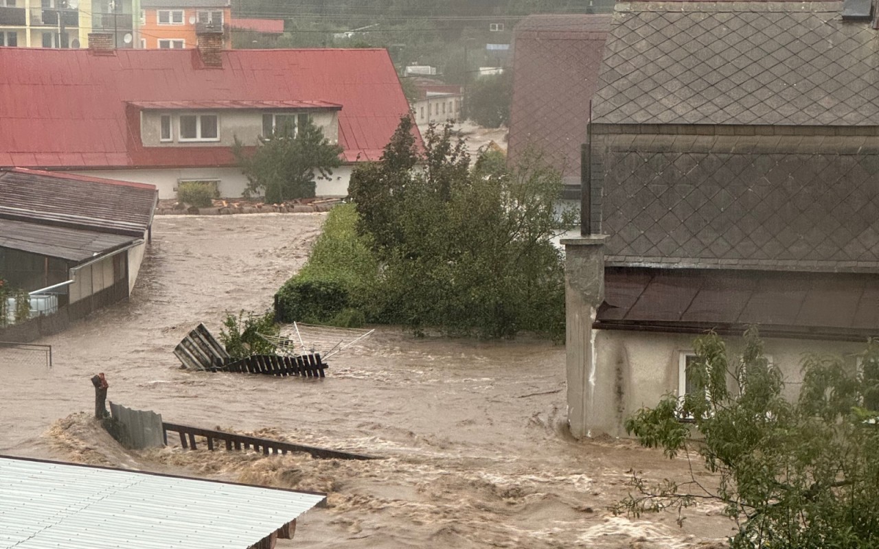 Pomohli jste po povodni - holky Minkovi