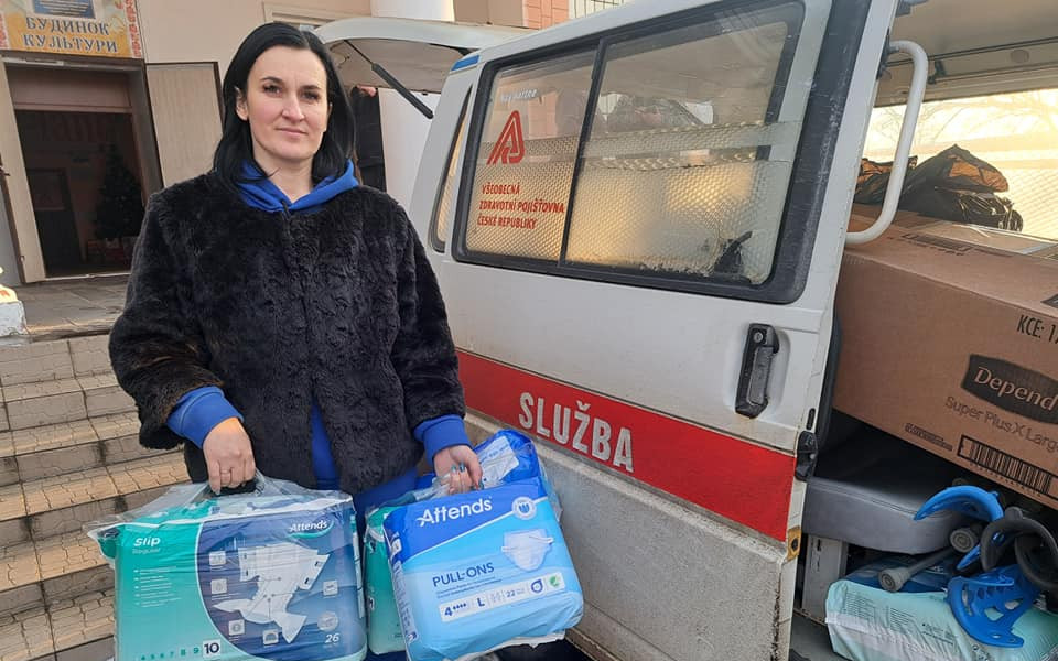 Sanitky pro ukrajinskou frontu