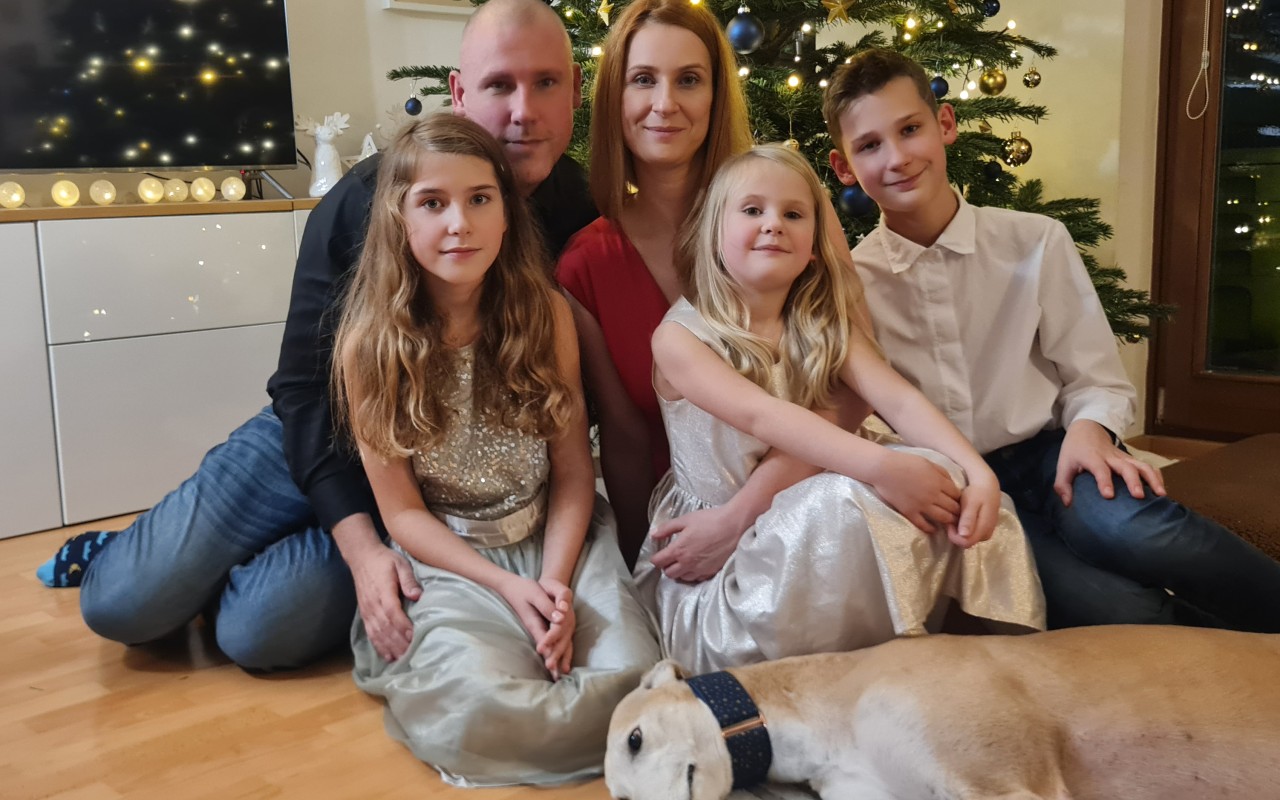 Pomohli jste Haničce a třem pozůstalým dětem