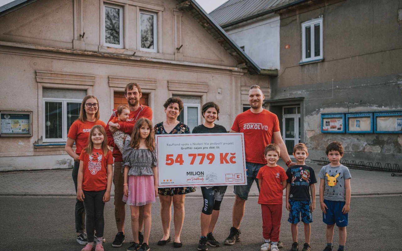 Pomohli jste přežít další zimu v sokolovně