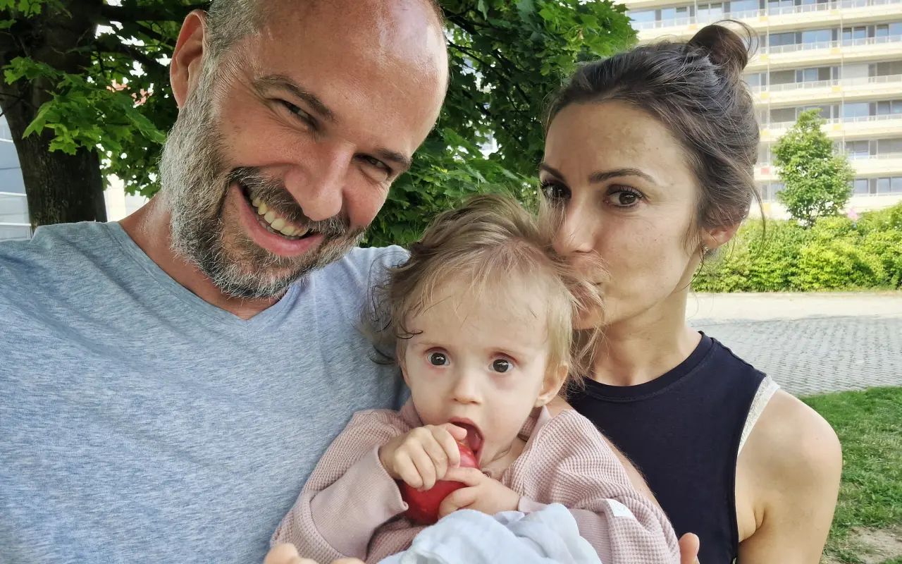 Pomohli jste Ondrovi naučit se jíst a pít