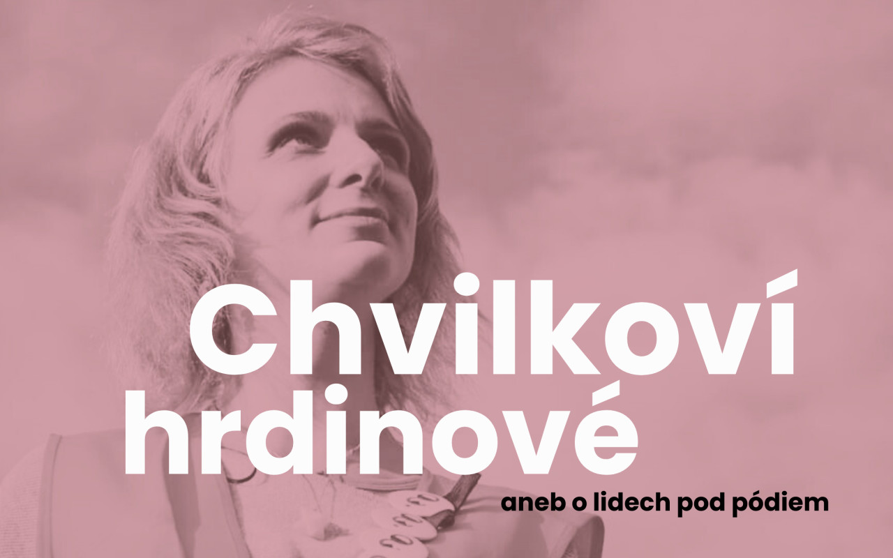 Chvilkoví hrdinové aneb o lidech pod pódiem (kniha)