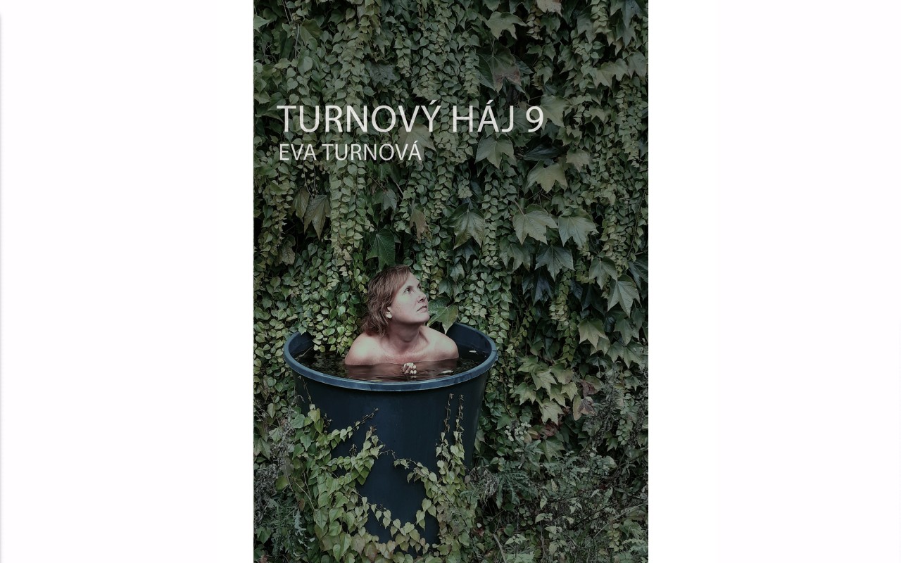 Vydali jste s námi dvě nové knihy Evy Turnové: TURNOVÝ HÁJ 11 a BEST OF v angličtině