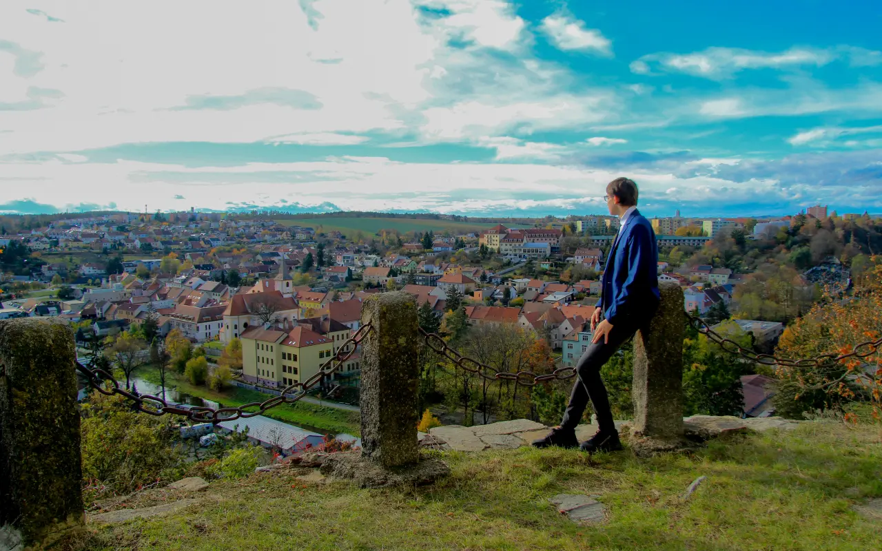 Srdcem psané, písněmi vyprávěné - DEBUTOVÉ ALBUM Adama Čechovského