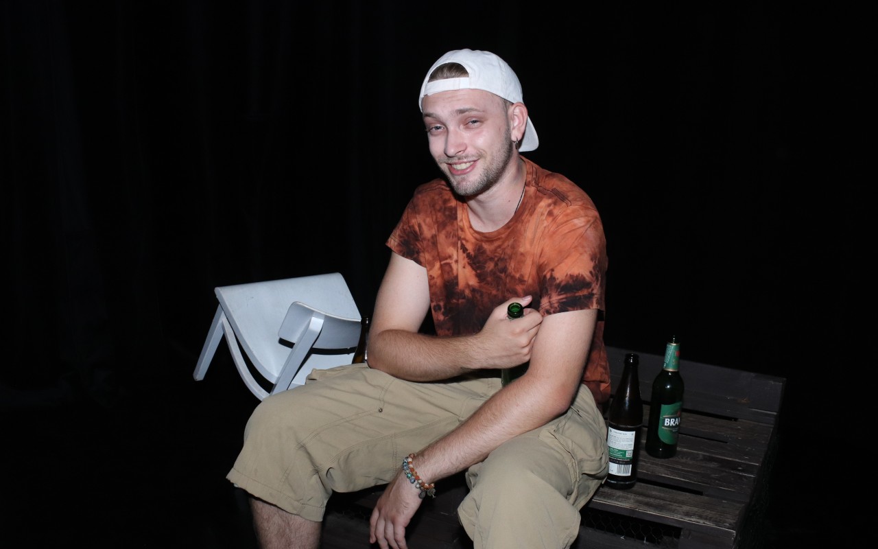Podpořili jste autorské divadelní představení - živožití - aneb. "HraNa Spolubydlení"