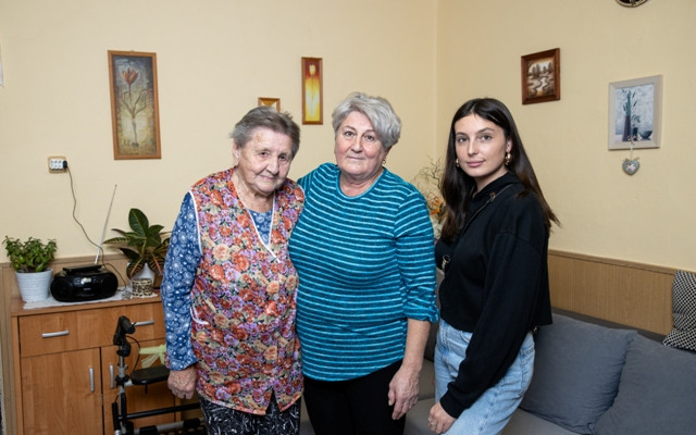 Rok 2023: Díky Vám bude mít pečující maminka novou koupelnu