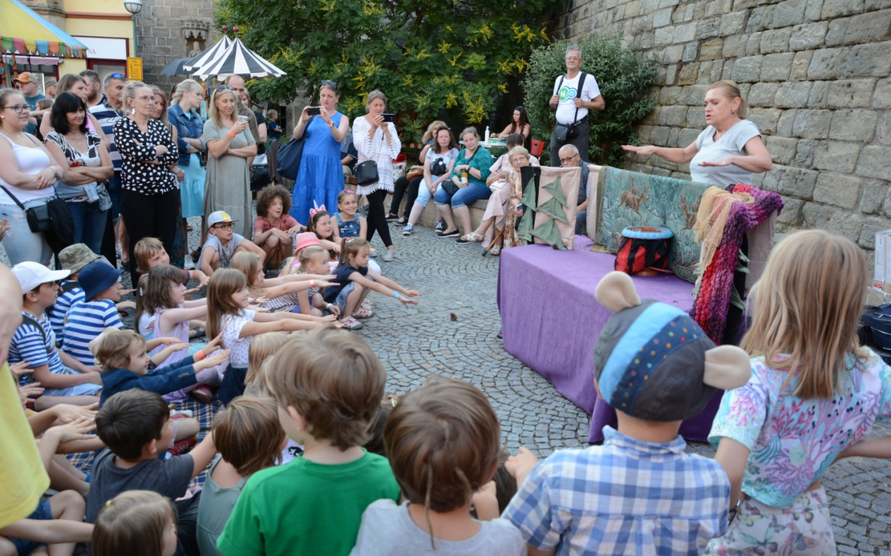 Loutkářský pouliční festival v Chrudimi