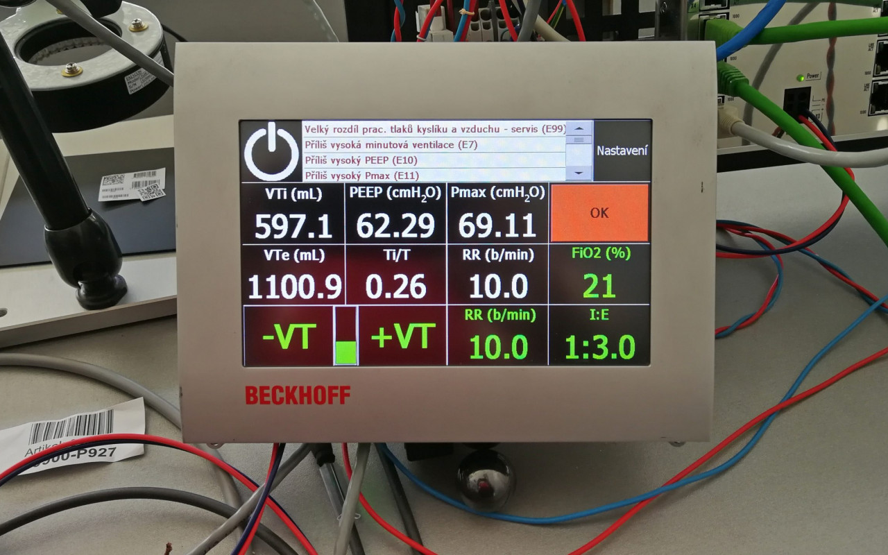 Pomohli jste zajistit plicní ventilátory CoroVent do (nejen) českých nemocnic