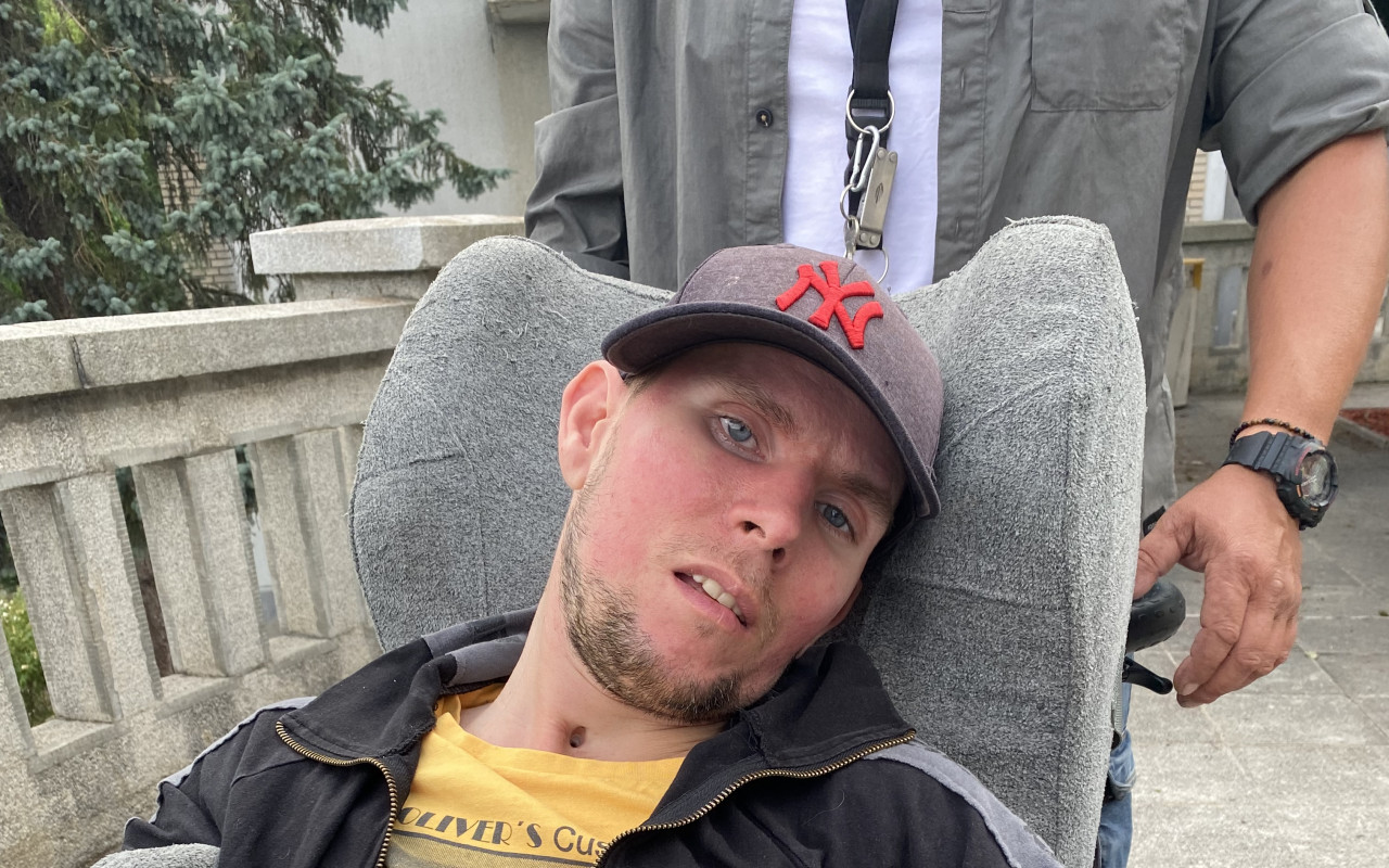 Pomoc pro Michaela po autonehodě