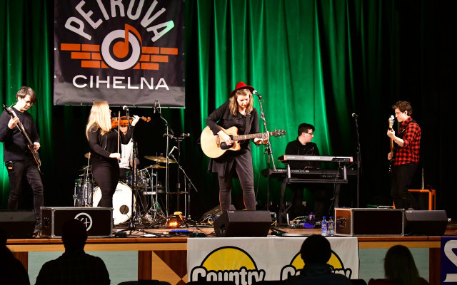 Multižánrový festival Petrova cihelna v Jesenici u Prahy 2.3. 2024
