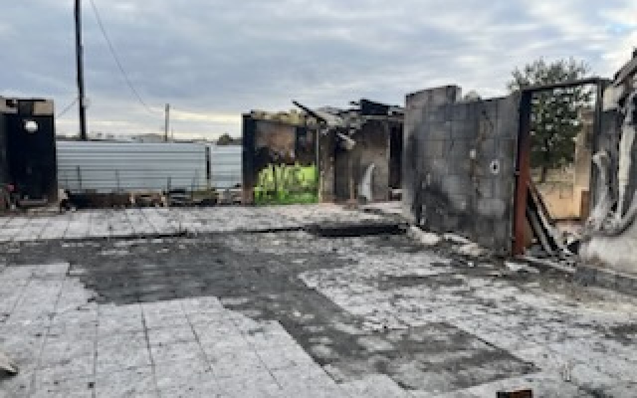 Pomohli jste Rudovi začít znovu po požáru