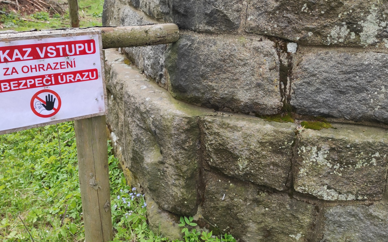 Sbírka na opravu Tanečnice - nejsevernější rozhlednu v ČR