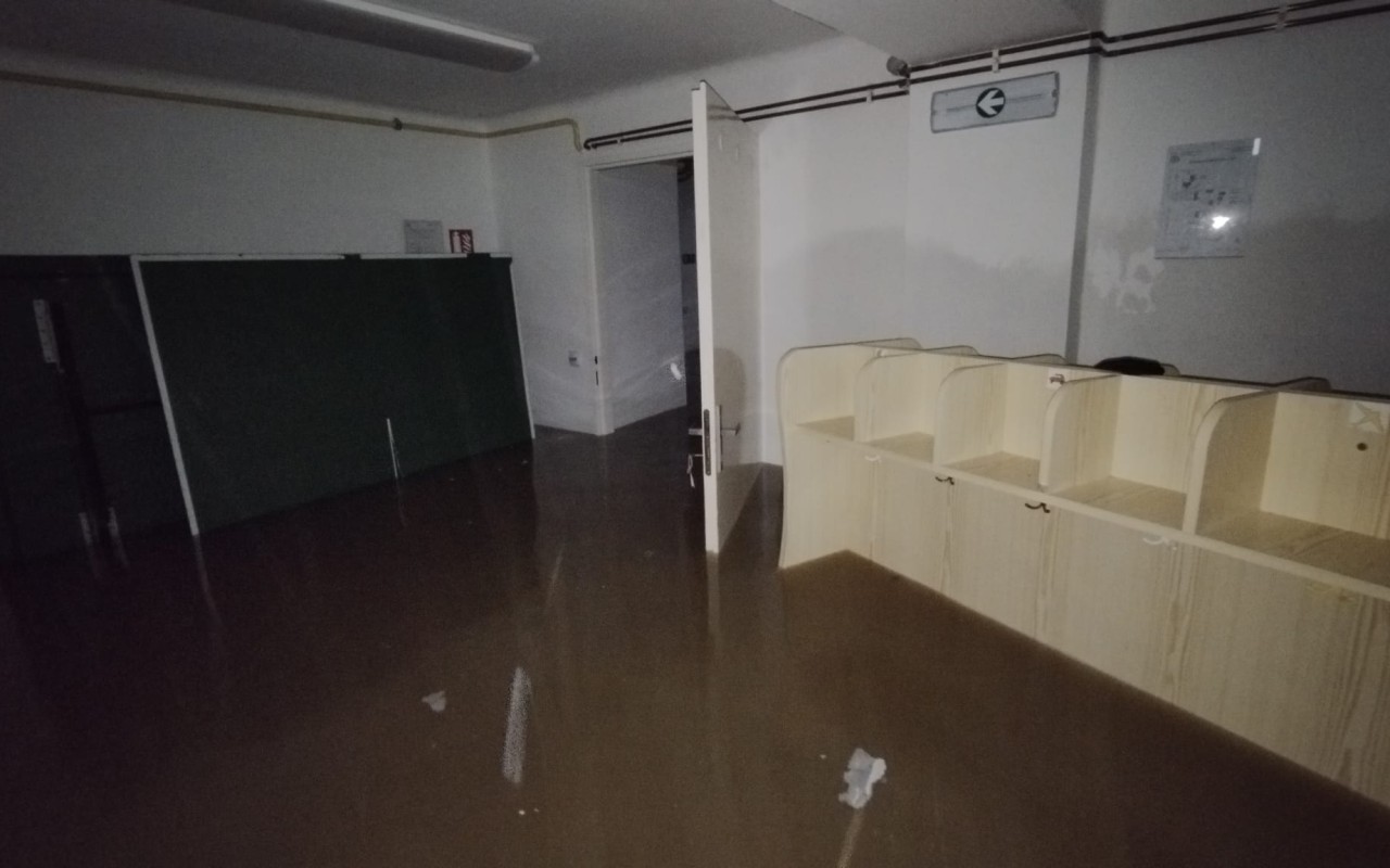 Nabombi po povodních ZŠ a MŠ Brantice