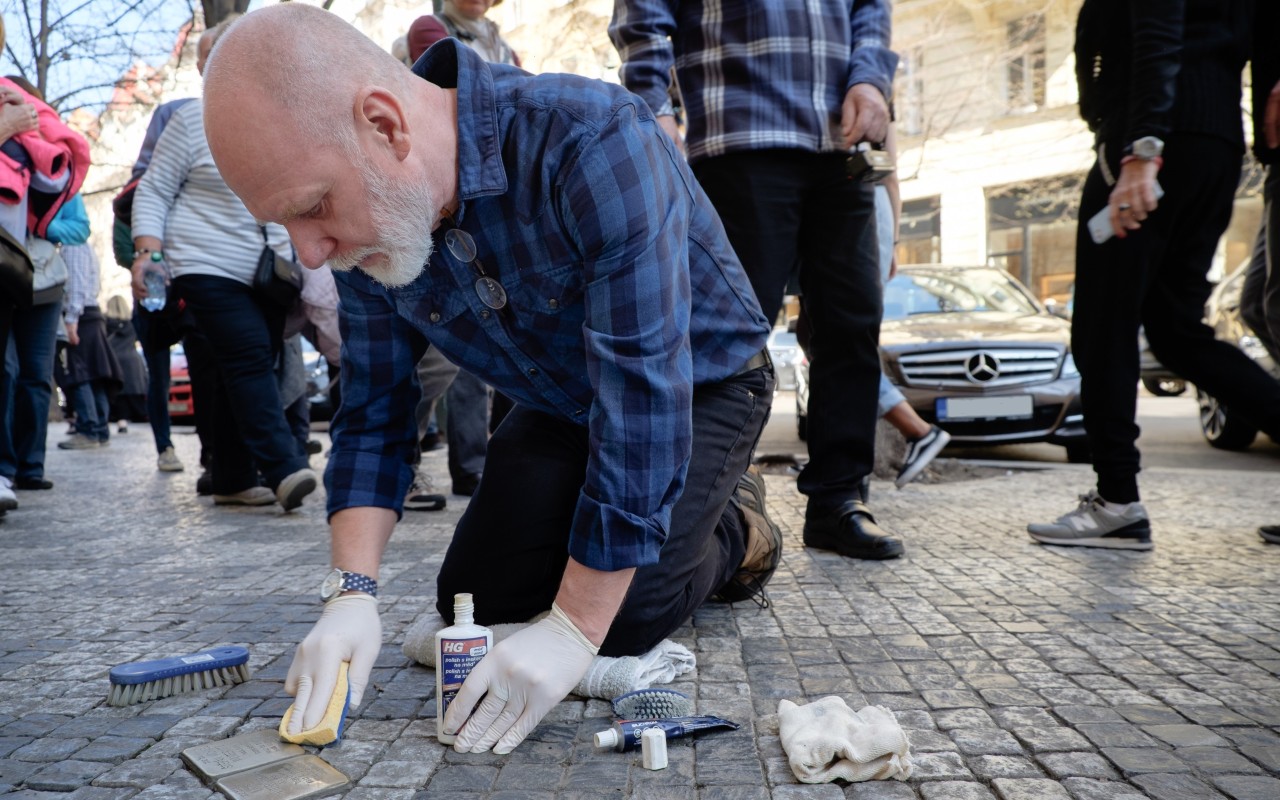 Podpořili jste vydání knihy 'Pražské Stolpersteine svazek II. 2022 - 2024'