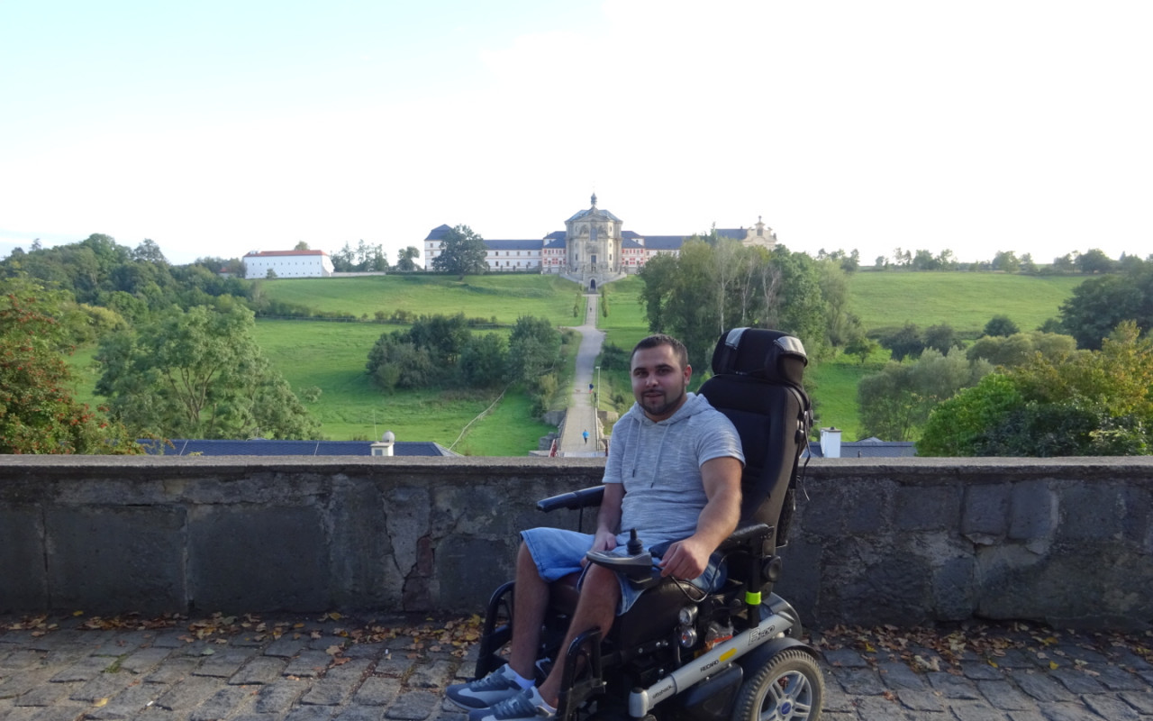 Auto se speciální úpravou pro Anatolije