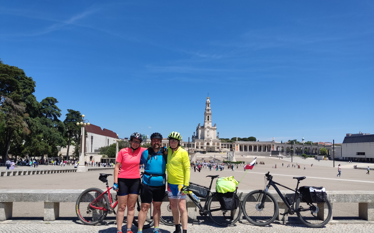 Podpořte vydání knihy "NA KOLE NA KONEC SVĚTA"