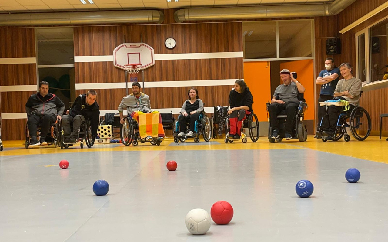 Pomohli jsme podpořit v rámci #GivingTuesday Centrum Paraple. Děkujeme!