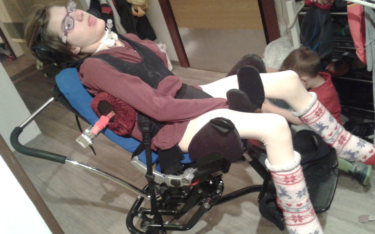 Složili jste se na asistence pro handicapovanou Viktorku