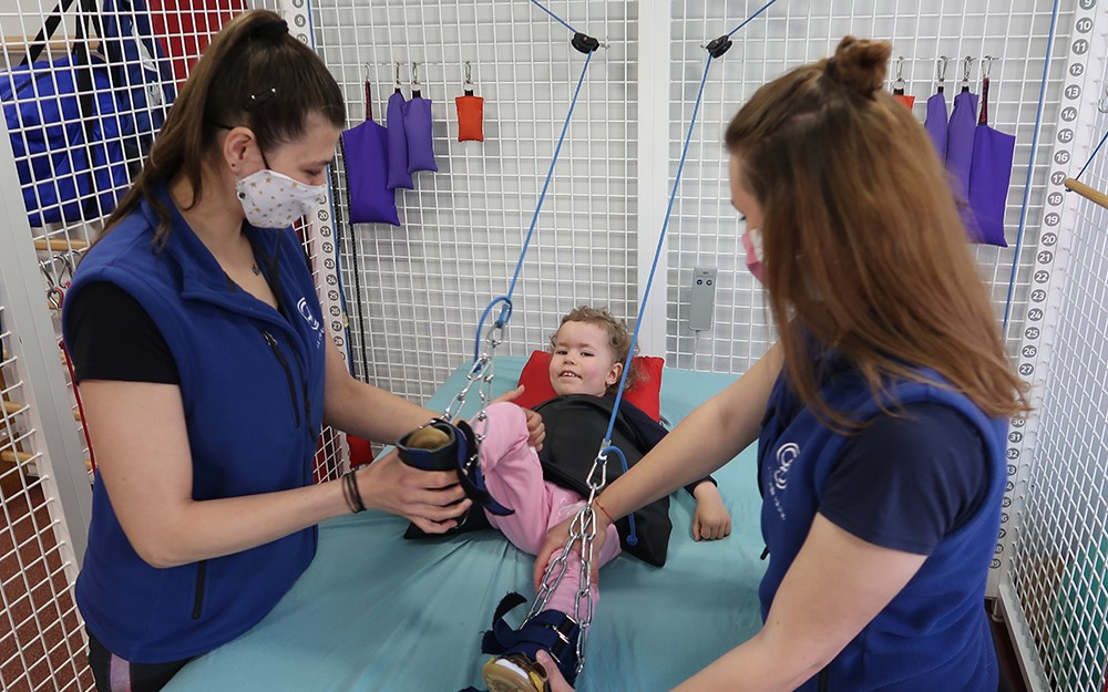 Složili jste se na rehabilitace pro Elišku