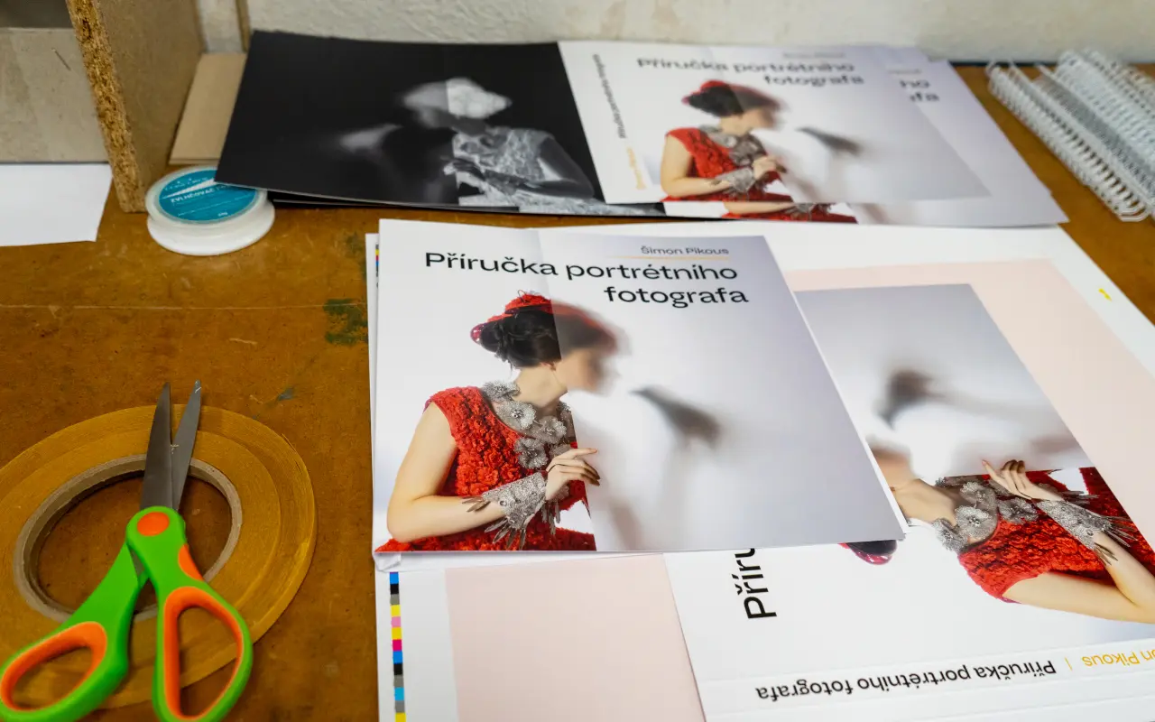 Kniha Příručka portrétního fotografa chce na světlo