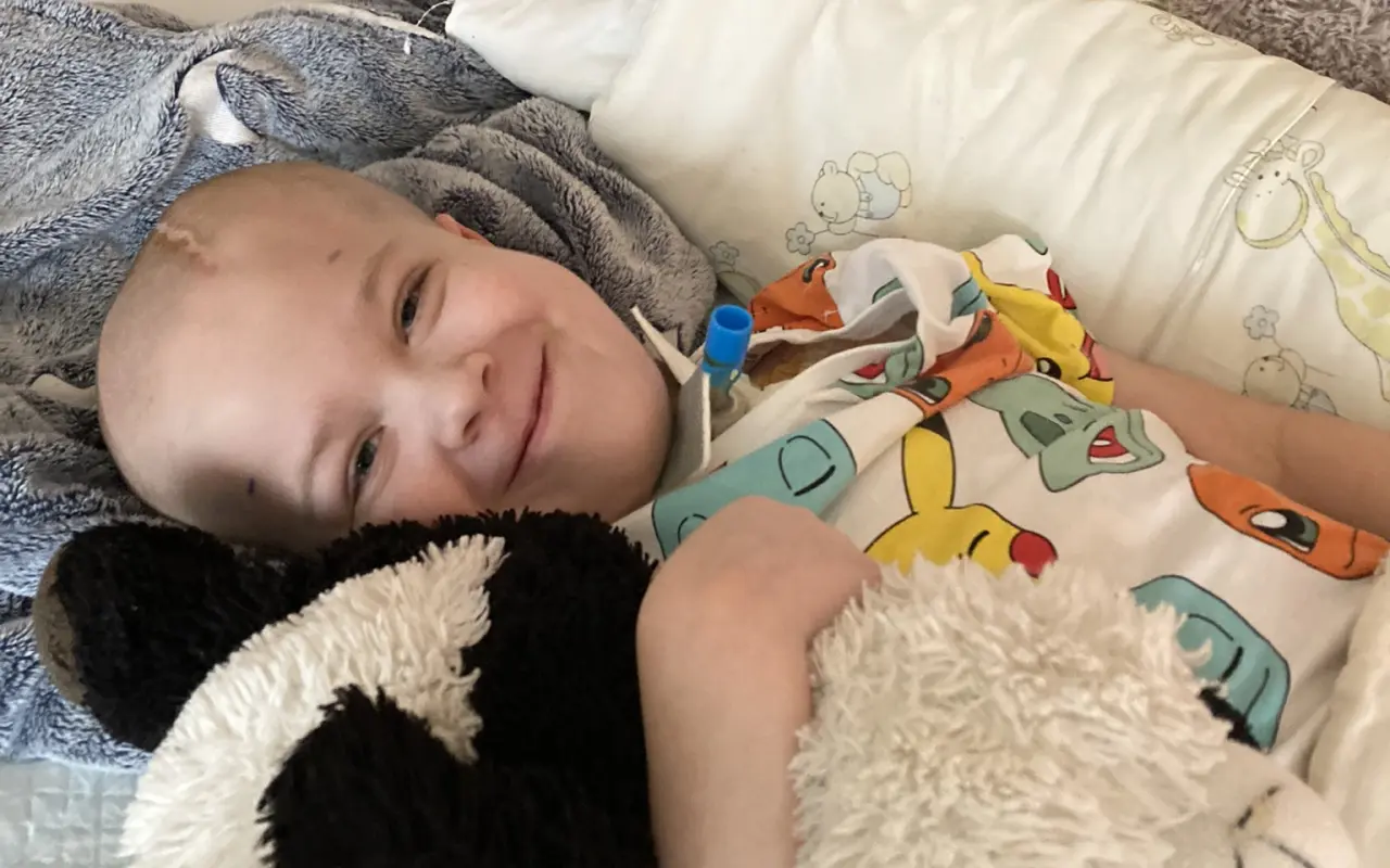 Dejme Tomíkovi po encefalitidě šanci znovu chodit