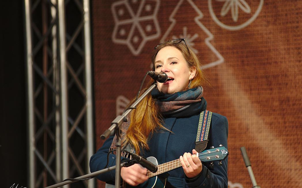 Debutové CD Kořeny - Kapela Vína