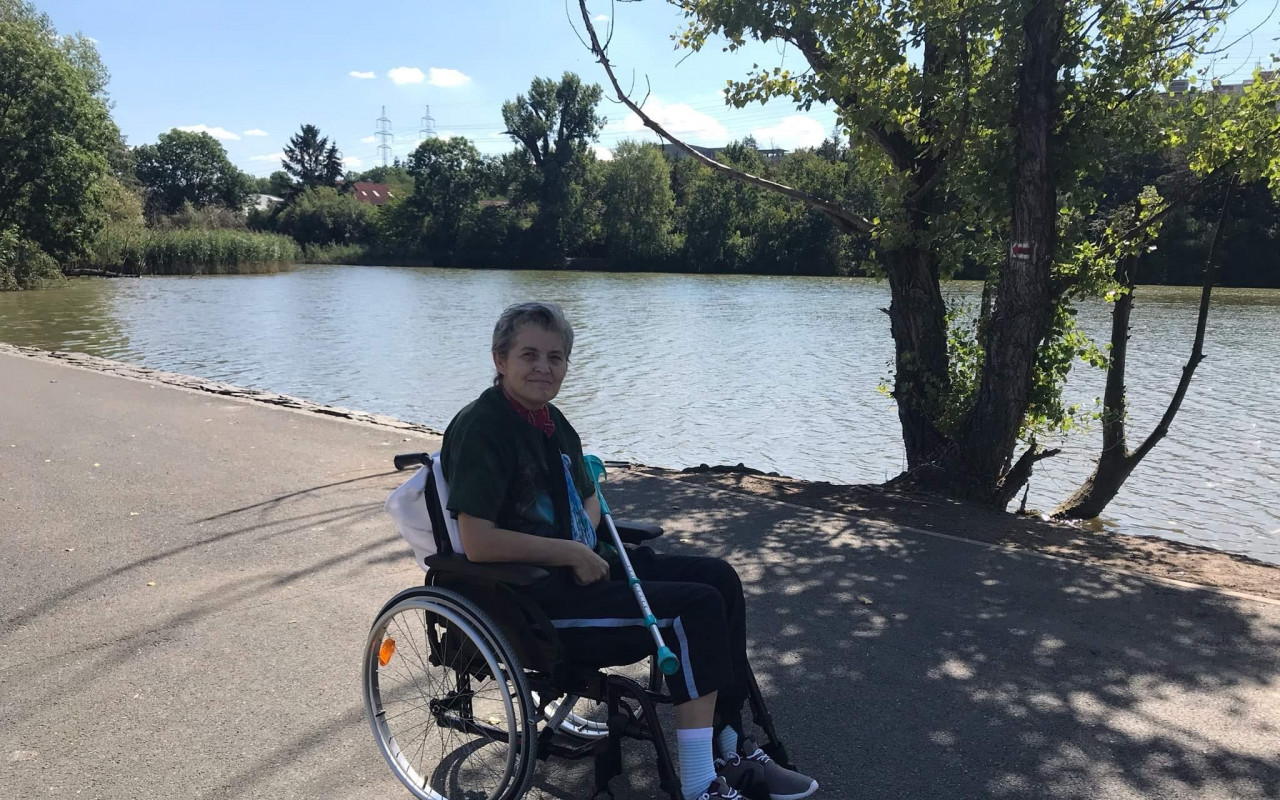 Přispějme Martině na potřebné fyzioterapie