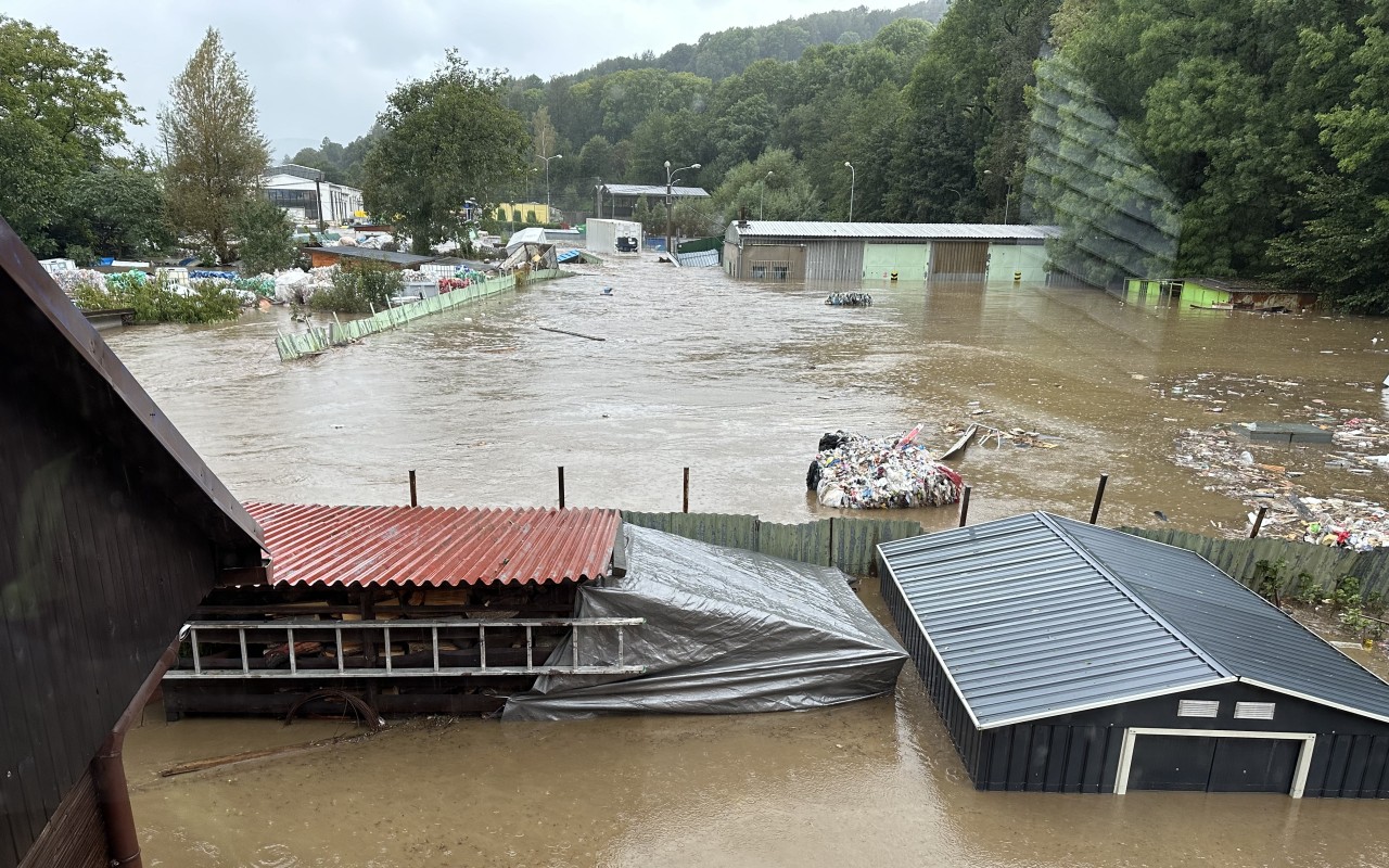 Pomohli jste rodině z České Vsi zachránit dřevostavbu po ničivé povodni