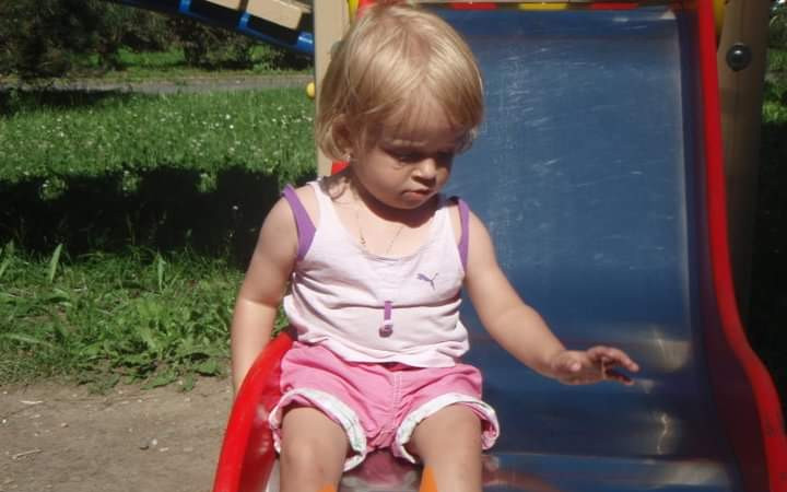 Přispějme na potřebné neurorehabilitace pro Jasmínku