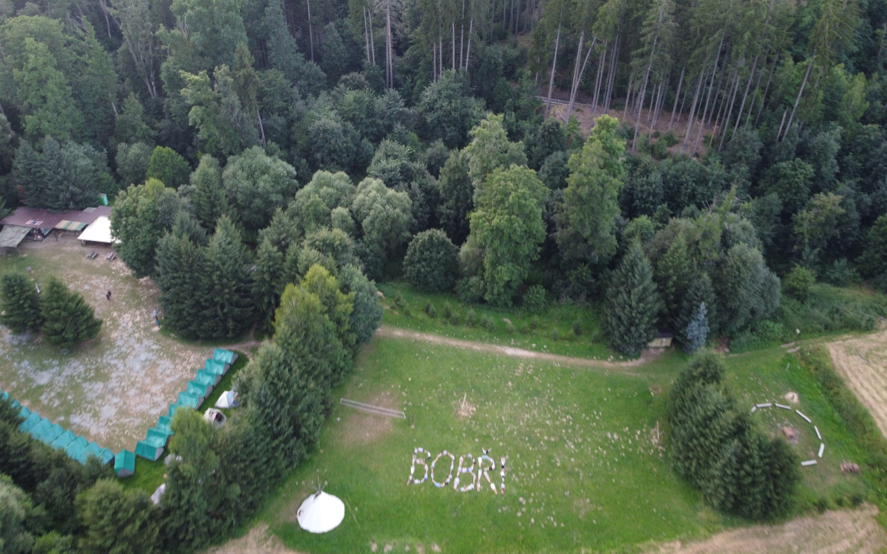 Požár na Bobří základně 2023