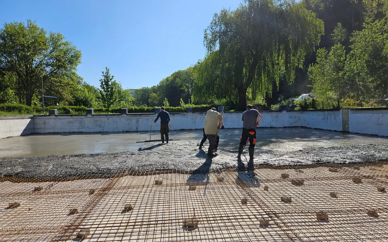Sbírka na záchranu koupaliště v Brandýse nad Orlicí – Druhá část