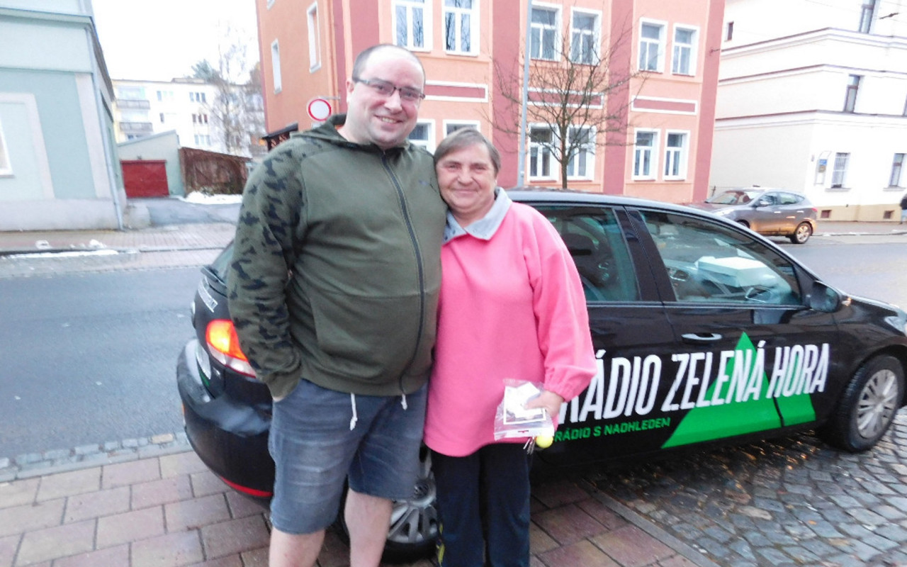 Pomozte nám spustit znovu Rádio