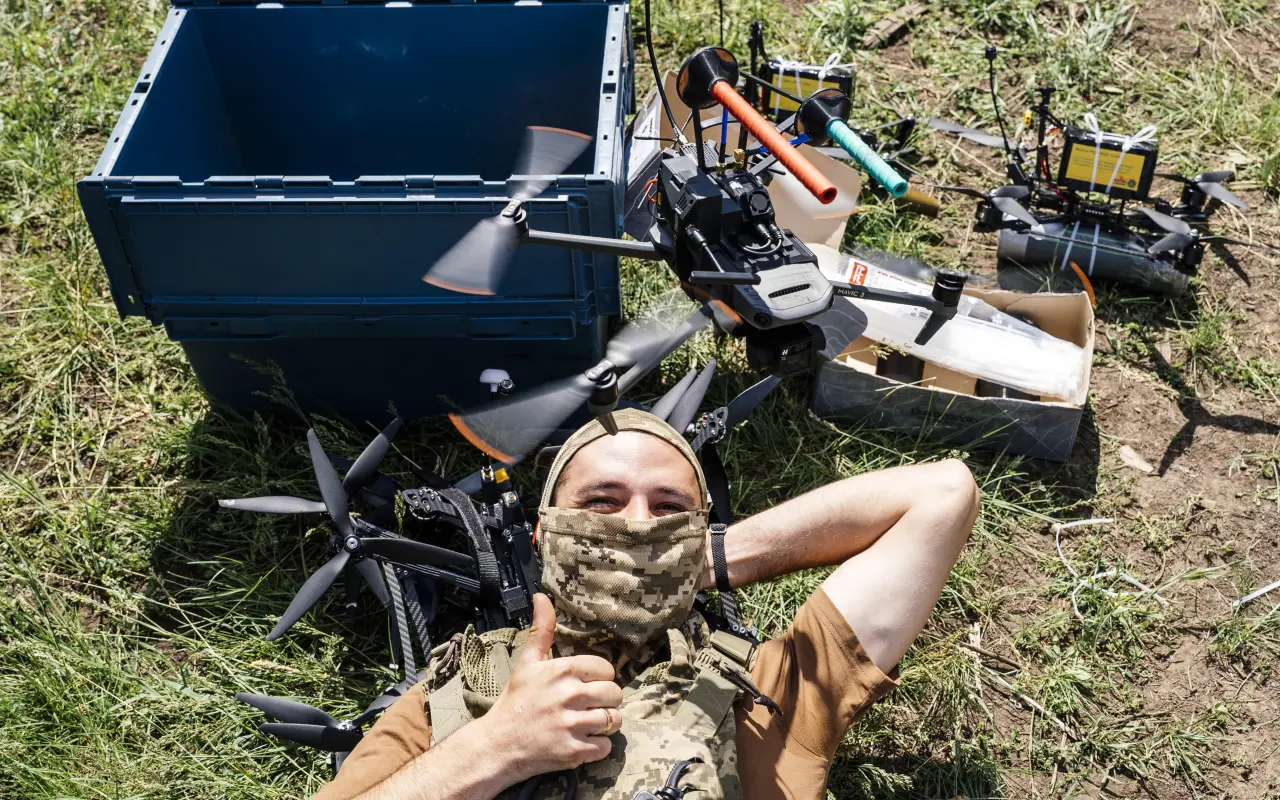 Podpořili jste FPV operátory z Prahy na frontě