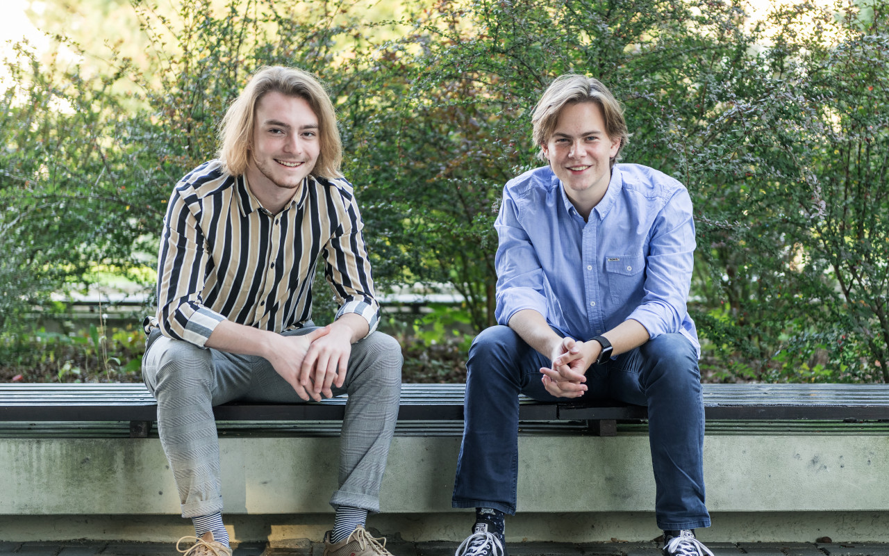 Tlusté čáry nové album písničkáře René Matláška