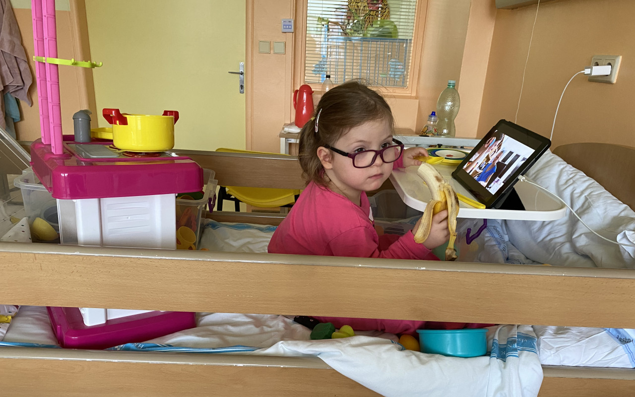 Aby Michalka mohla pokračovat v terapiích