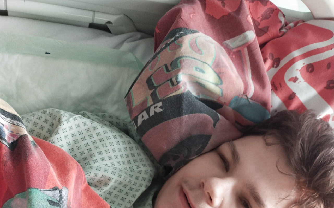Pomoc Jarečkovi a jeho mamince v péči o něj