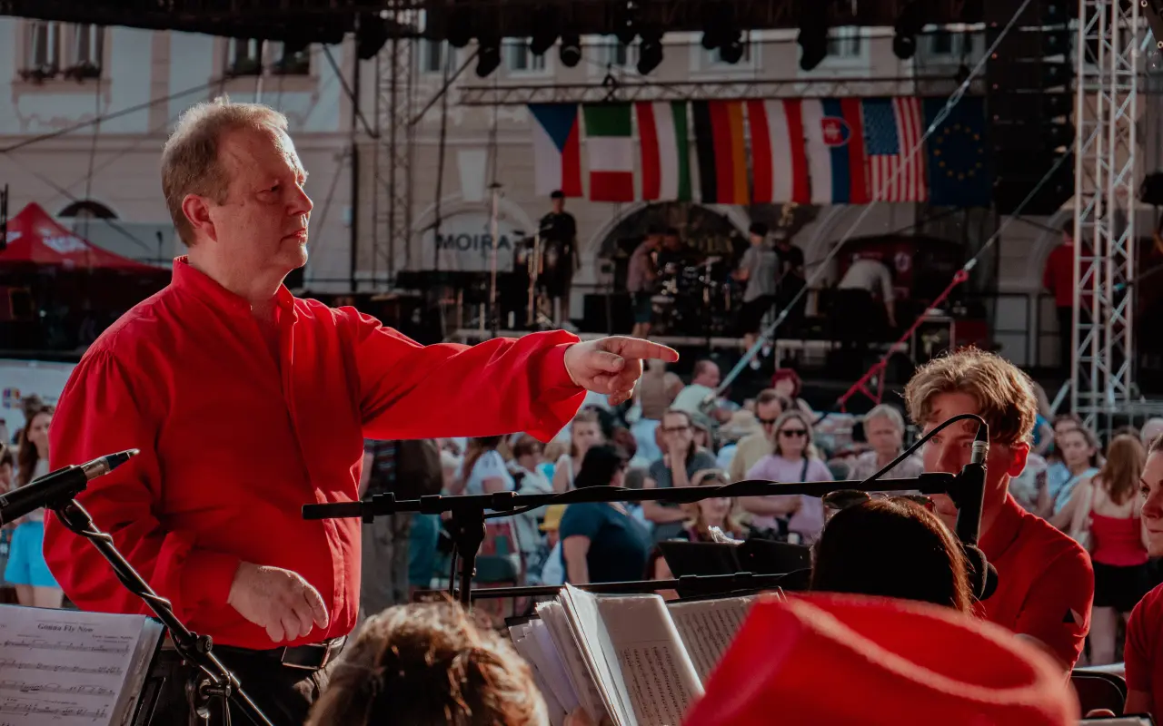 Dechový orchestr jede na soutěž do Číny