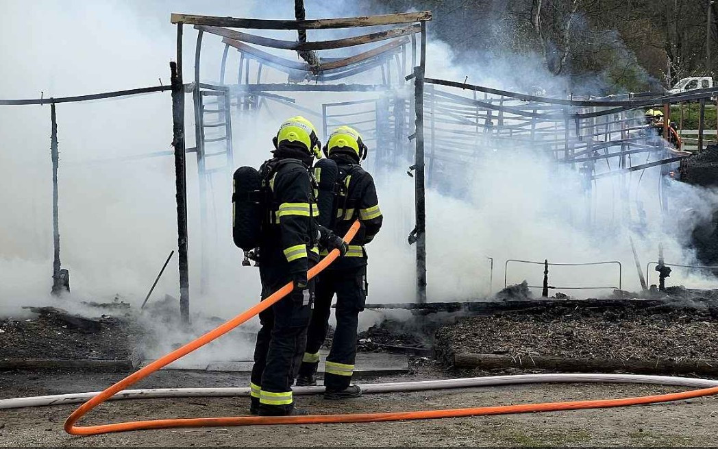 Obnova jezdecké školy po požáru