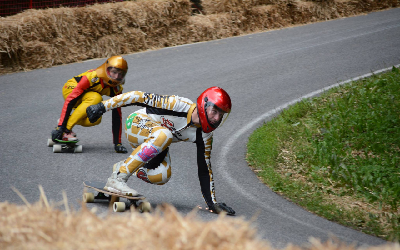 Juniorští mistři Evropy za snem na mistrovství světa v Downhill Skateboardingu