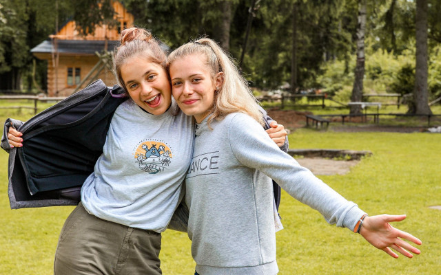 Podpořte rekondiční pobyt dětí po onkologické léčbě a získejte podepsaný dres