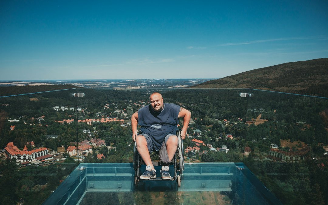 Pomohli jste zakoupit invalidní vozík