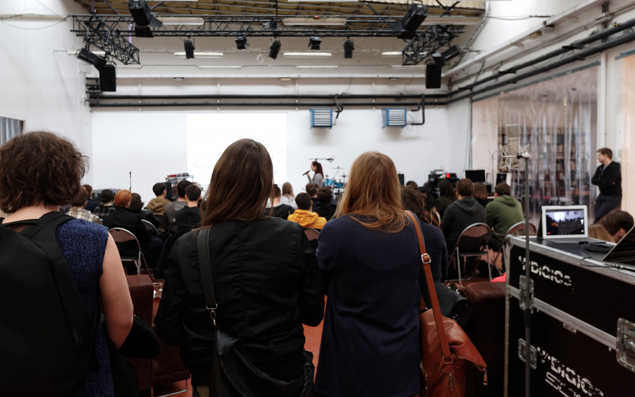 Kulturní a kreativní centrum INDUSTRA nemůže pokračovat ve starých mrazírnách a stěhuje se do nových prostor!